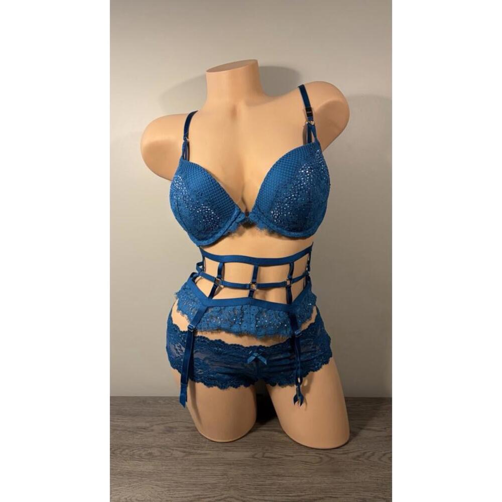 Victoria’s Secret Holiday 2015 Very Sexy Turquoise Swarovski Bra Set 32DD